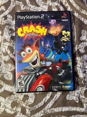 Serra Crash Tag Team Racing - Blue & Red Cover